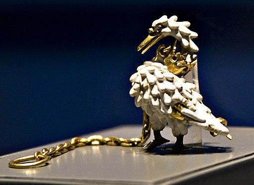 British_Museum_-Dunstable_Swan_Jewel_-side_cropped_close