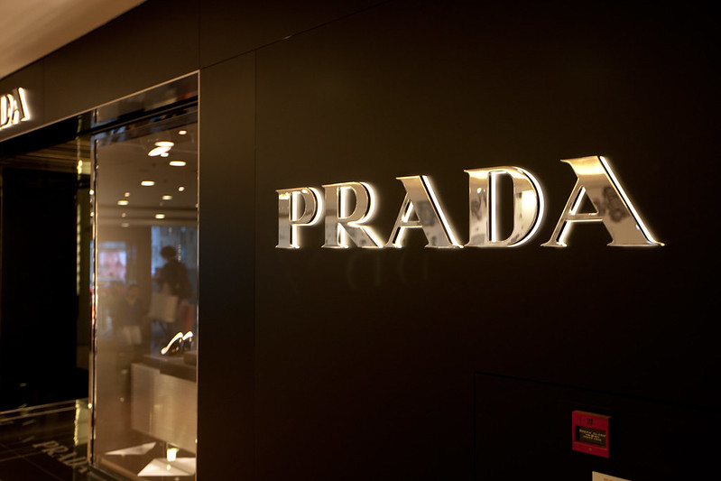 Prada logo