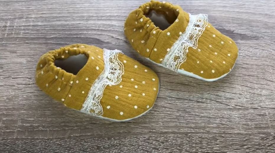 fabric baby shoes