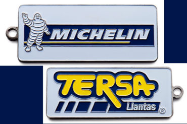 michelin-metal-keychain