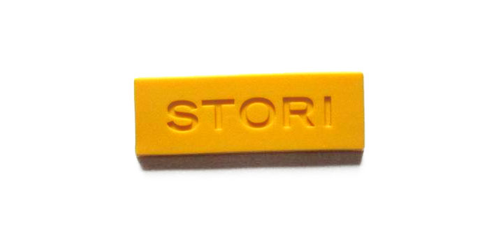 stori yellow pvc label